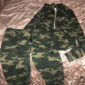 True Religion matching sweat suit
